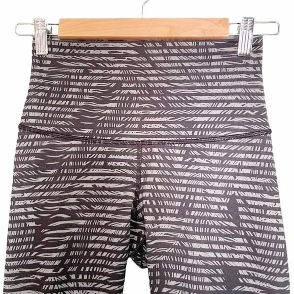 Lululemon Wunder Under Crop II Full-On Luon Roll Down Leggings Gray Palms Size 4